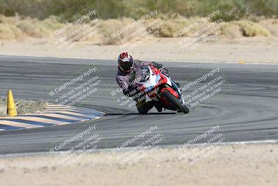 media/Nov-16-2025-Race Pace (Sun) [[8c5fa54630]]/Non Verified Riders (1st 20 Minutes)/2-Turn 10 (1010am)/